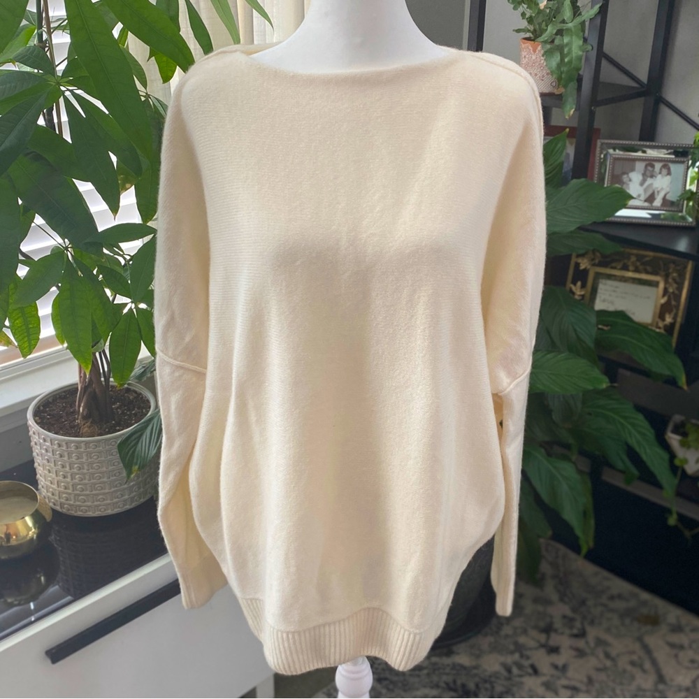 Lafayette 148 New York Cashmere Bateau Neck Dolman-Sleeve Pullover